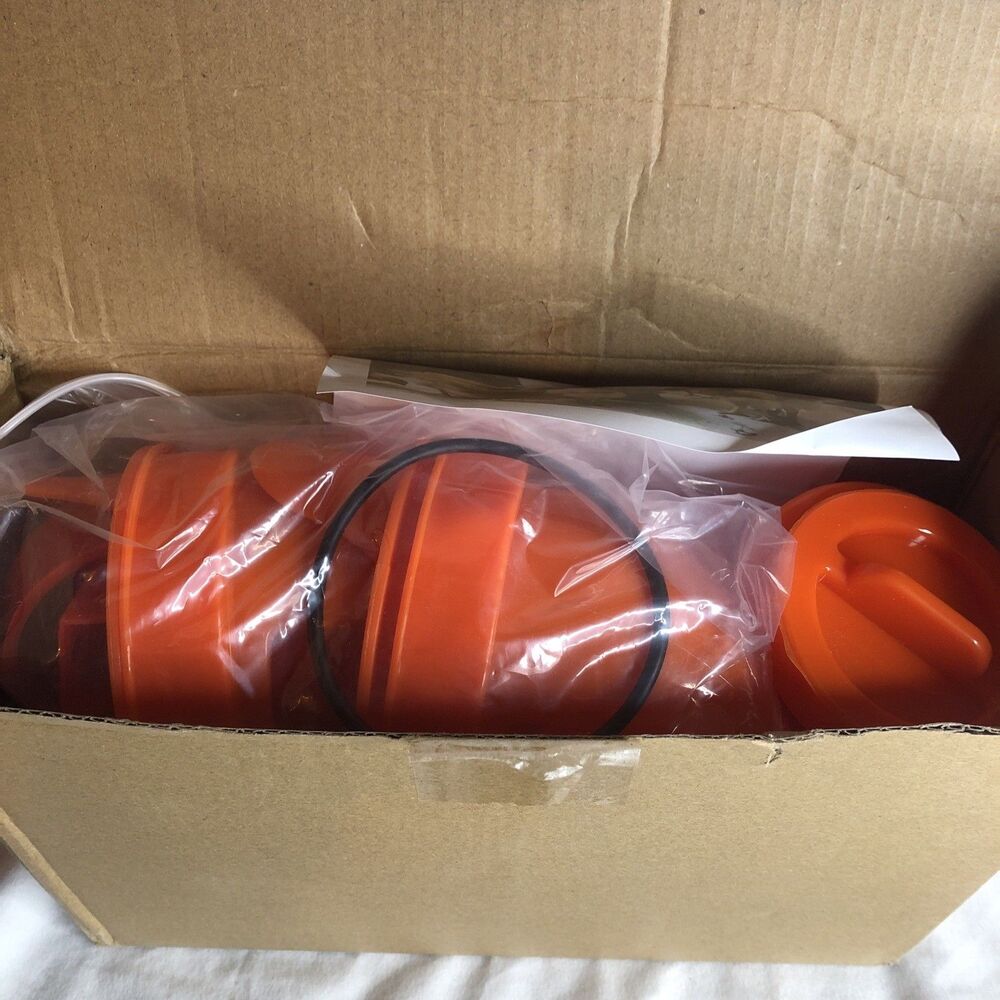 8PCS Chicken Feeder/Water Feeder, Gravity No Waste Poultry Feeder 4 Ports, 1 Bit - Picture 6 of 7
